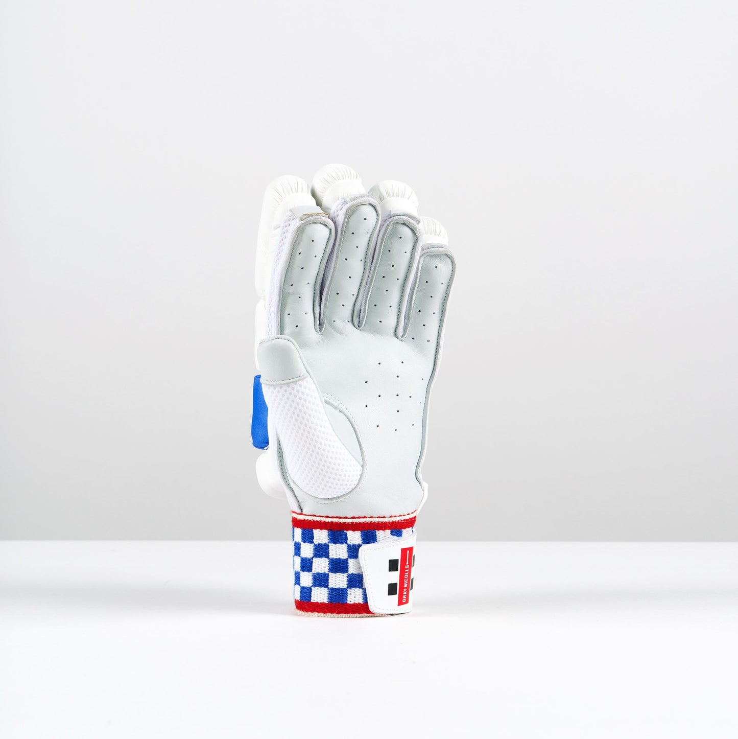 Gray Nicolls Stratos 1.0 500 Cricket Batting Gloves