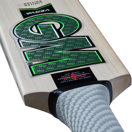 Gunn & Moore Verva Cricket Bat - Junior